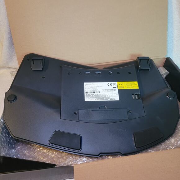 Perixx PERIBOARD-613 Wireless Ergonomic Compact Keyboard Bluetooth and 2.4GHz - Picture 4 of 10